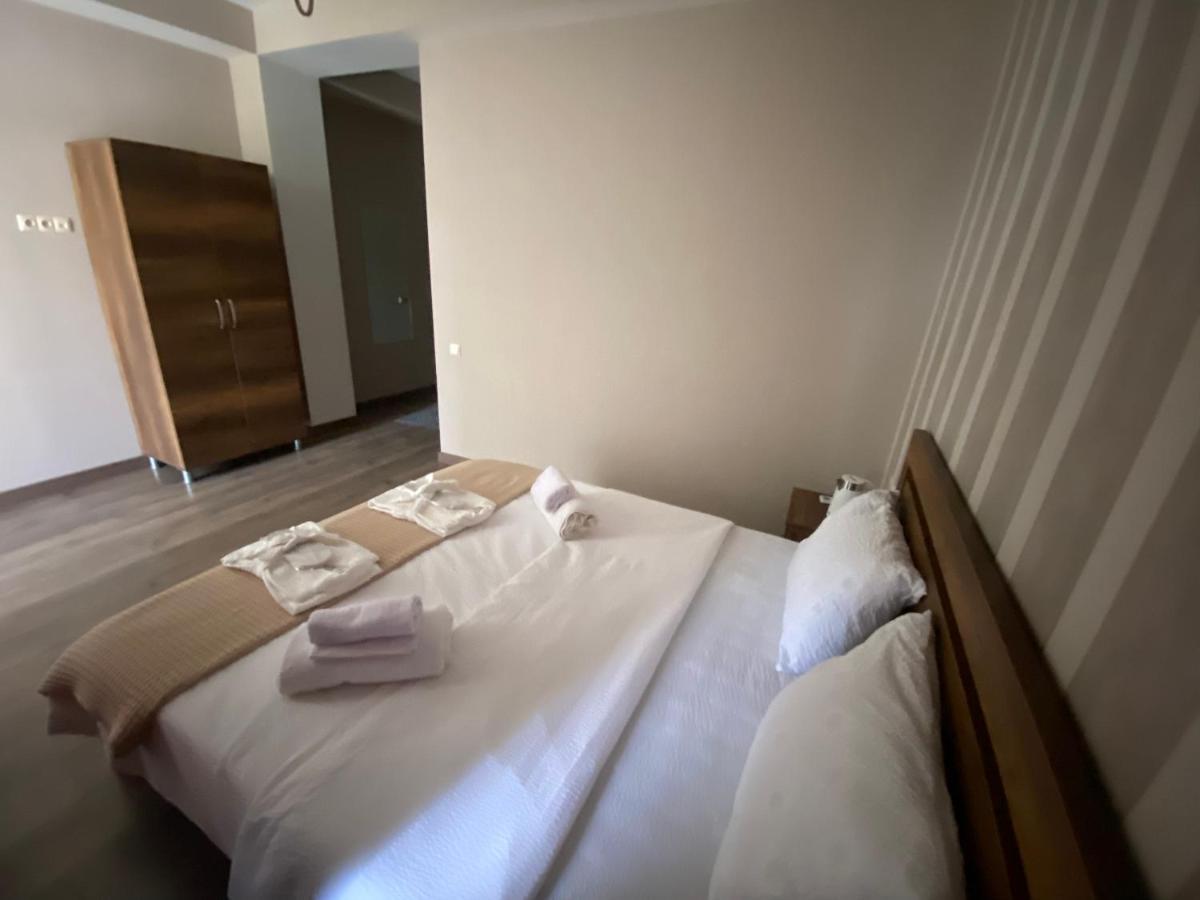 Hotel Borjomi Central Zewnętrze zdjęcie