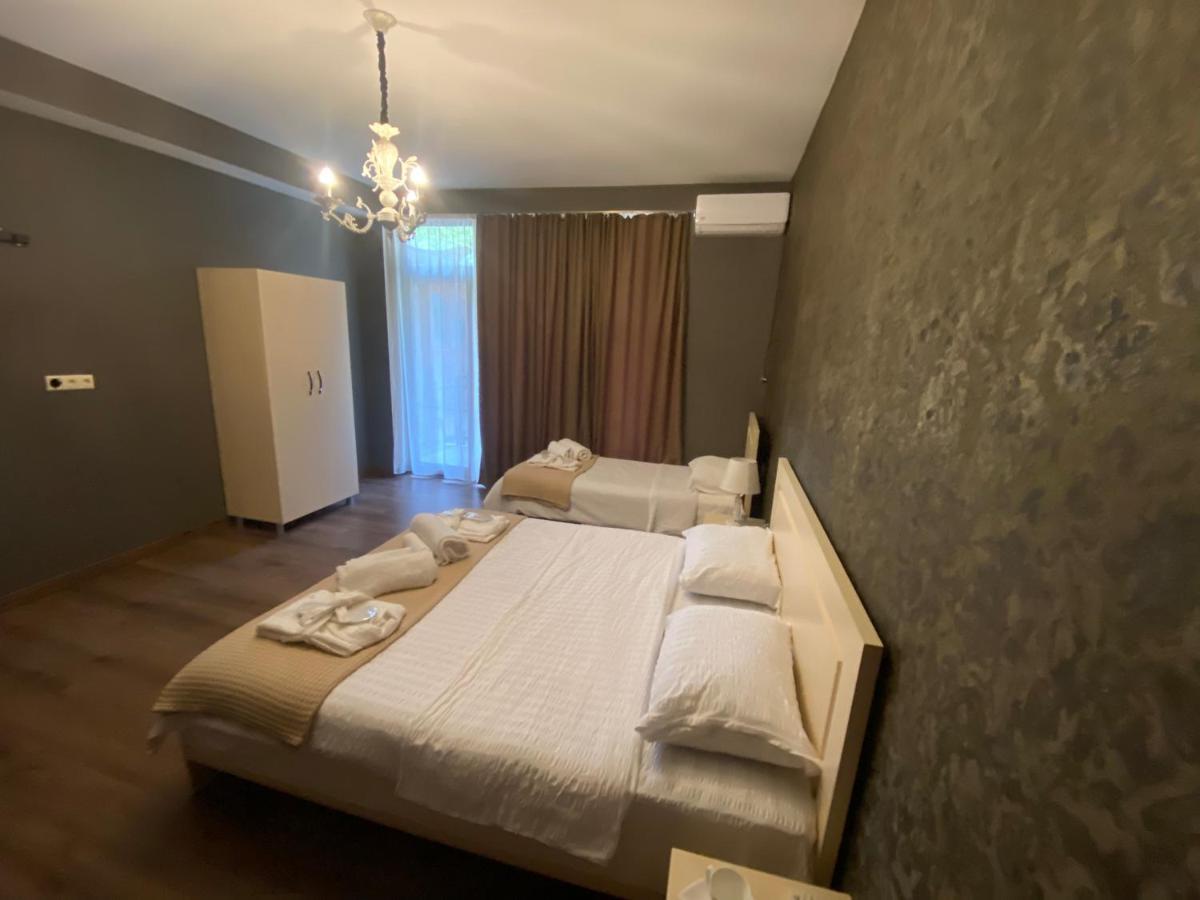 Hotel Borjomi Central Zewnętrze zdjęcie